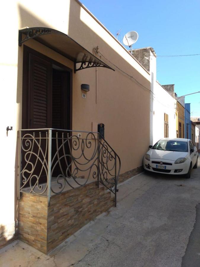 Casa Le Nereidi Leilighet Castellammare del Golfo Eksteriør bilde
